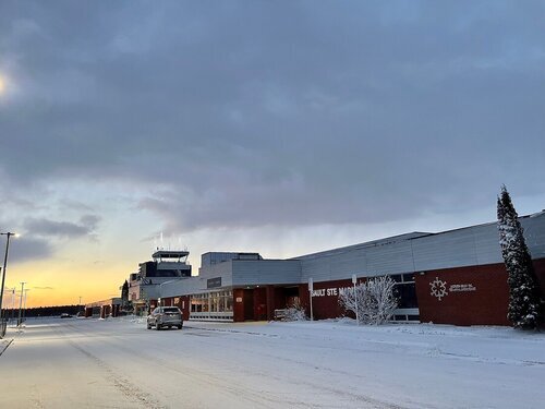 Air passenger levels nearly identical to last November
