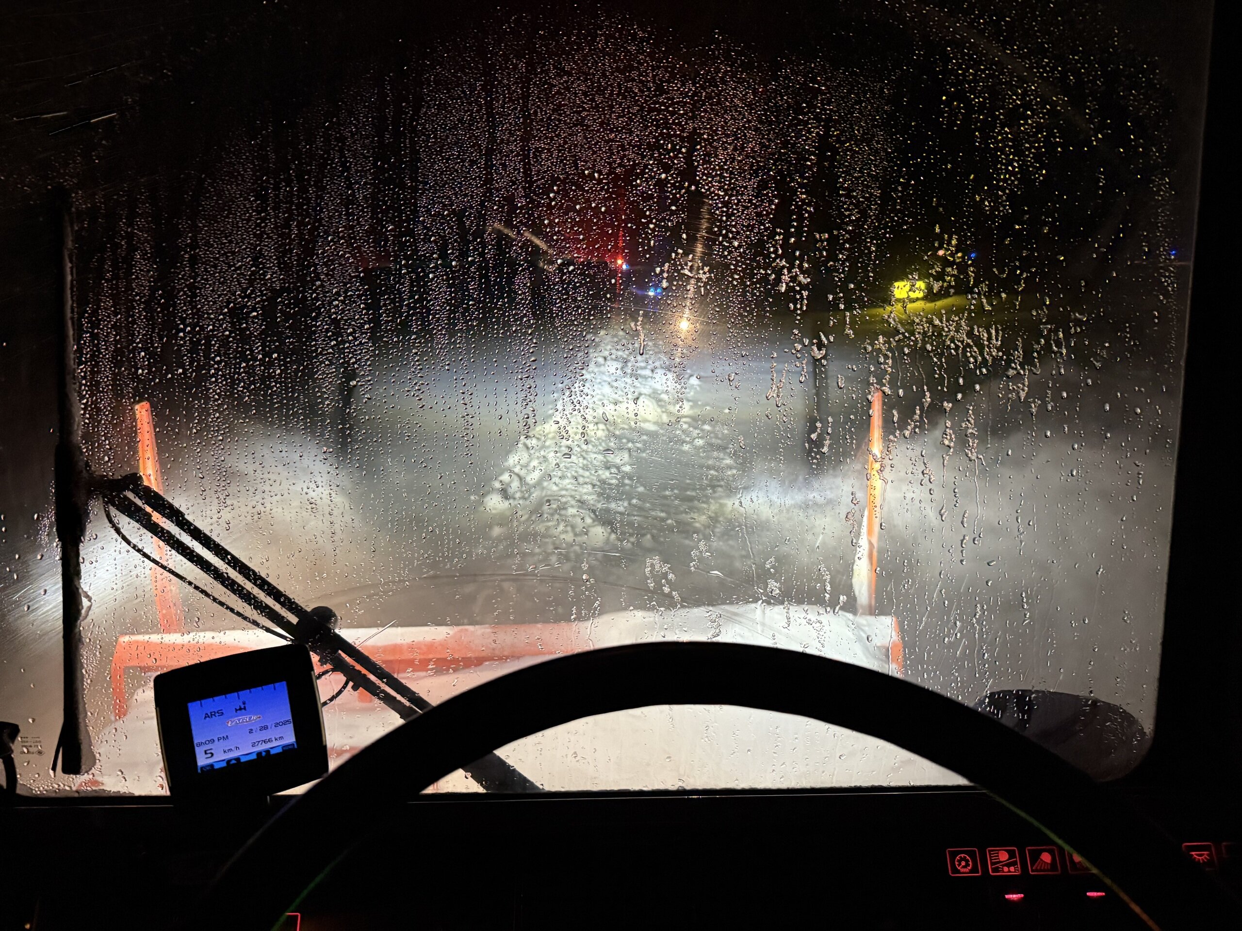 Display Image for Ice, wind cause four days of Sault airport flight cancellations